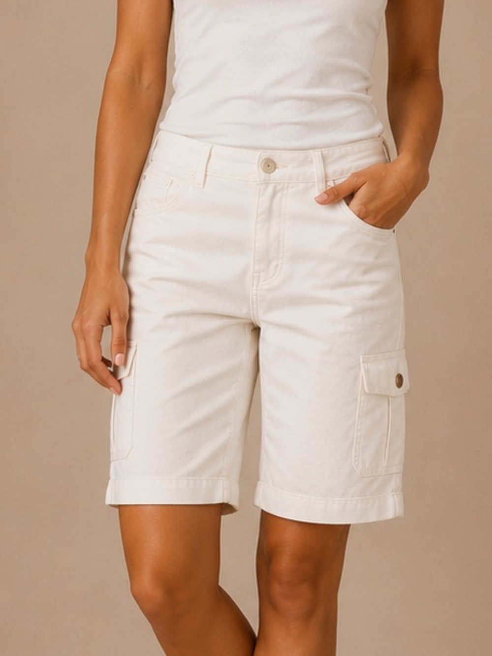 Women’s Cream Cargo Bermuda Shorts - Comfortable Everyday Style Size P12
